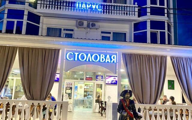 Отель на море Парус