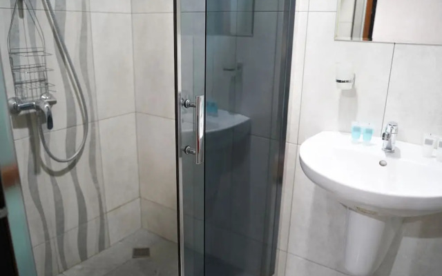 Aura Plaza Hotel