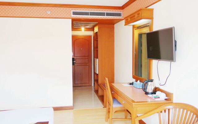 Grand Park Hotel