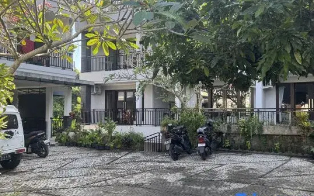 Green Hill Inn