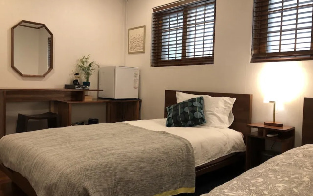 Slow Tree House Hongdae - Caters to Women