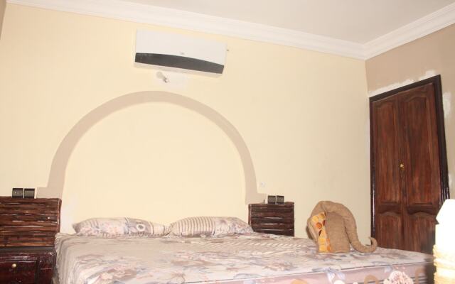 Riad Tolerance