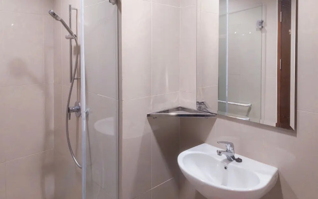 Cozy And Spacious 1Br At M-Town Signature Apartment