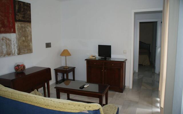 Hotel Playamaro