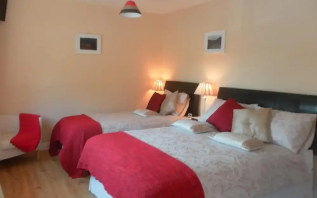Lettermore Country Home