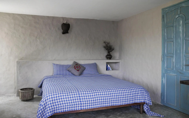 Hat - An Bang Village