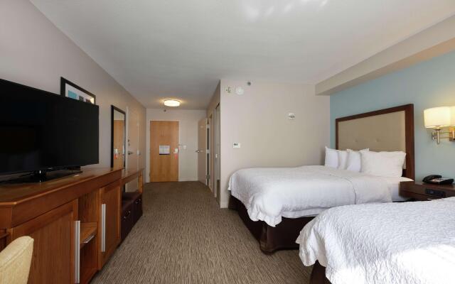 Hampton Inn & Suites Austin-Airport
