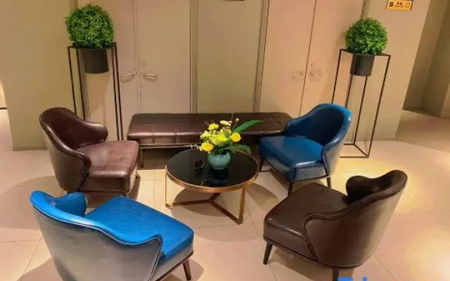 Homeinn Selected Hotel (Guangzhou Zhujiang New Town Wuyangcun Subway Station)