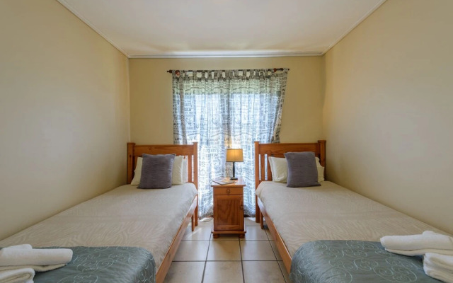 San Lameer Villa Rentals 10433