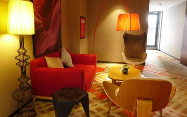 Ceeci Hotel