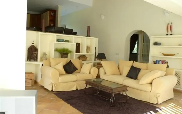Private Cosy Villa in Marbella Area