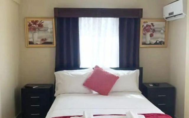 Hotel Balcones De La Bahia