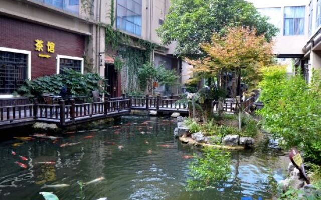 Sanhe International Hotel