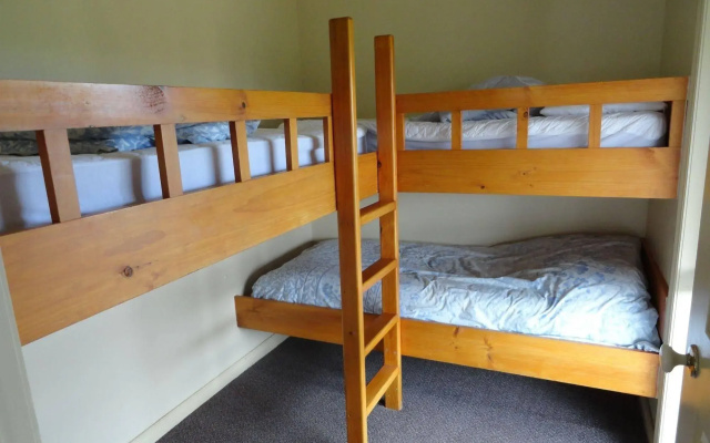 High View Family Cottages
