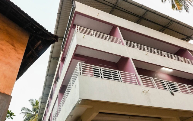 Samruddhi Lodge By OYO Rooms