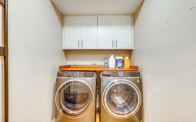 Pet-friendly w/ Spacious Patio: Home in Scottsdale