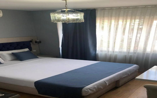 Taksim Cetinkaya Suite