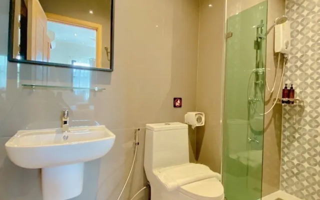 Calamint Residence Hotel