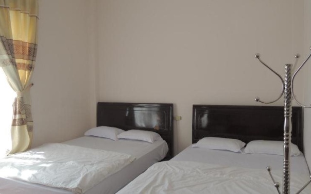 Xuan Hong 1 Hotel – Guest Rooms – Da Lat