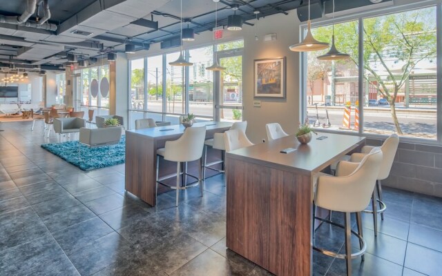 Tempe Luxury Apartments by WanderJaunt