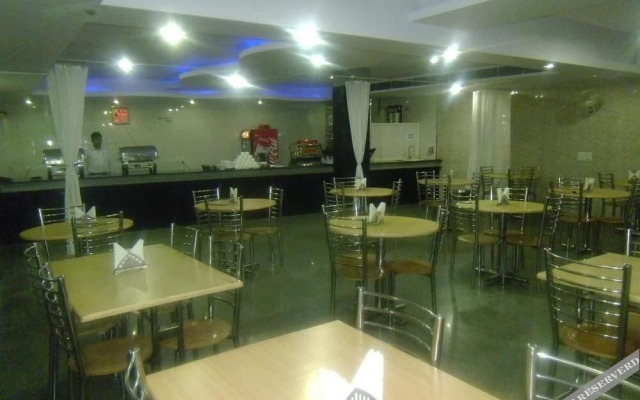Airport Hotel Breeze