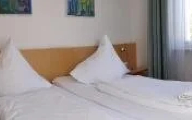 Hotel-Restaurant Zum Goldenen Hahnen