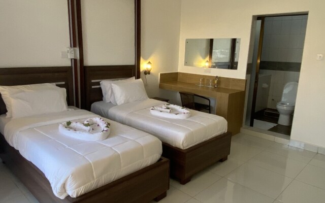 Diani Palm Resort & Apartments