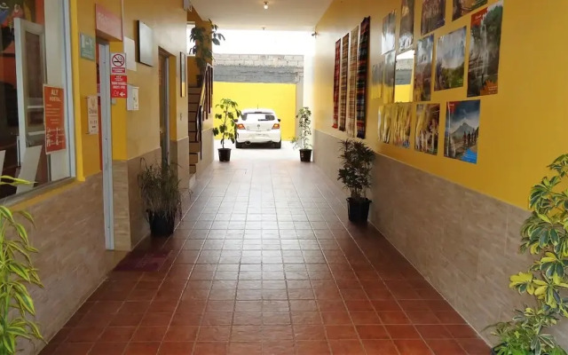 Hostal Aly 2