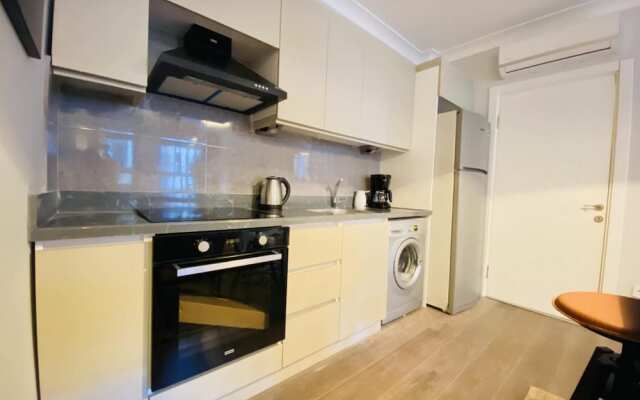 Missafir Central and Refreshing Flat in Beyoglu
