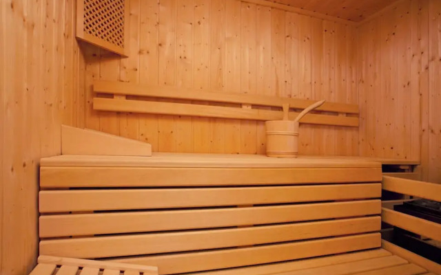 Luxurious Chalet With Sauna in Konigsleiten