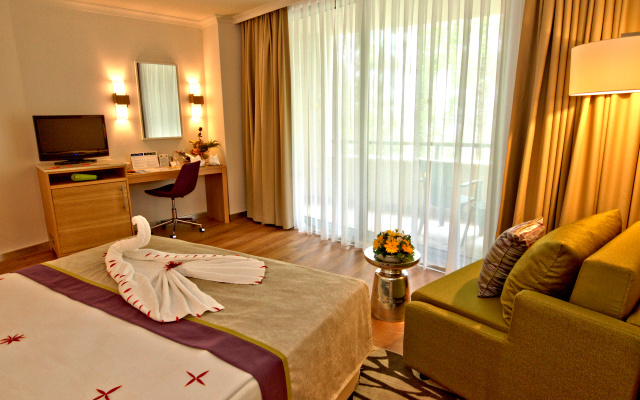 Rixos Park Belek - The Land of Legends Access