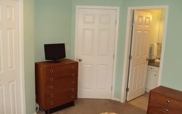 Okanagan Valley Rentals at Discovery Bay