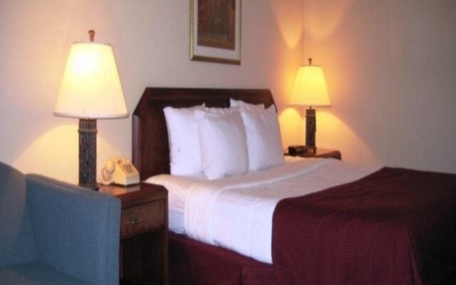 Magnuson Grand Hotel Fayetteville