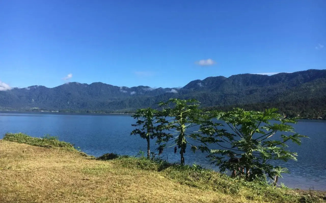 Muaro Beach Bungalow