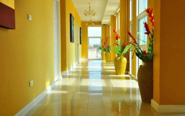 Nsiri Resort & Hotel