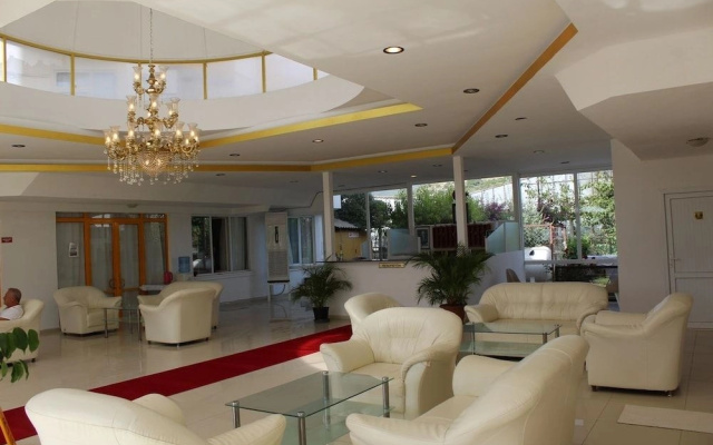 Hare Hotel