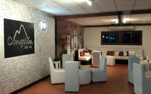Hotel Real Camino Lenca