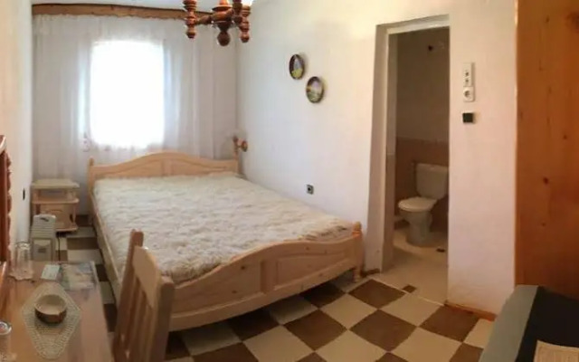 Guesthouse Sekvoia