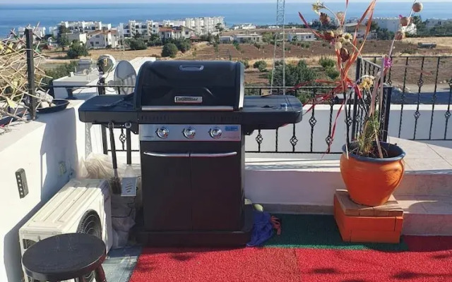 Crystal Bay View Apartment