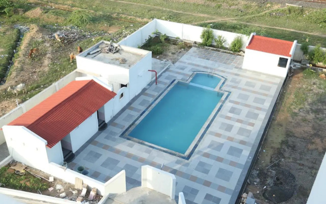 Daksh The Madhuvan Suites Dwarka