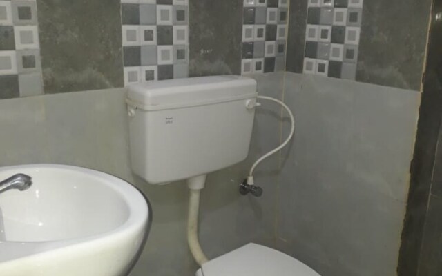 Goroomgo Sai Kripa Guest House haridwar
