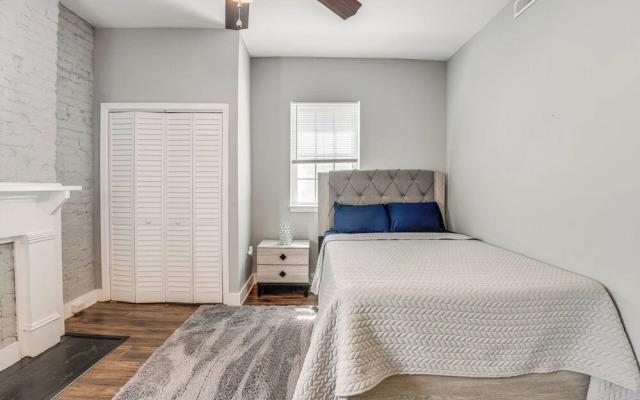 Downtown Richmond Retreat Near Financial District