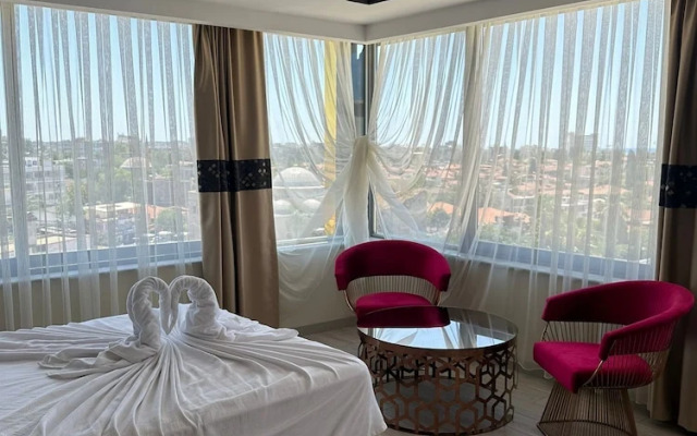 Golden Lux Hotel Antalya