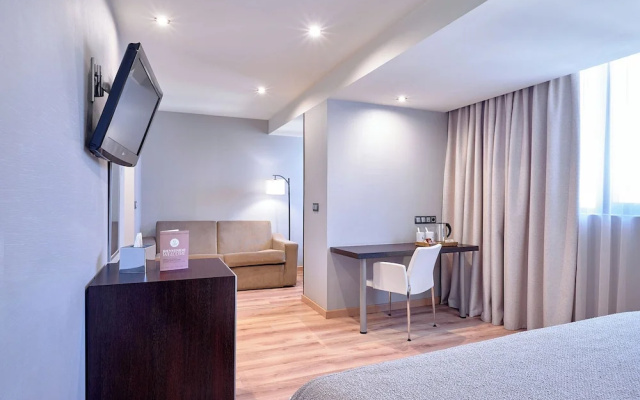 Hotel Turia Granada - Image 6
