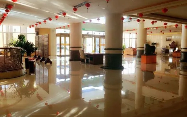 Golden World International Hotel