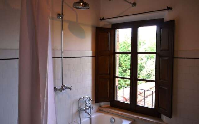 Countryside Privacy & Views, but Within a Medieval Tuscan Village