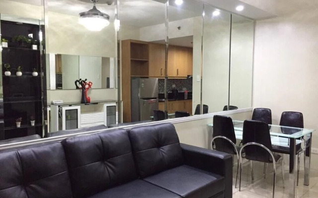 Premiere Haven at Shell Residences