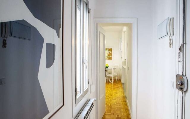 Lovely and Chic 1 Bed apt Next to Atocha