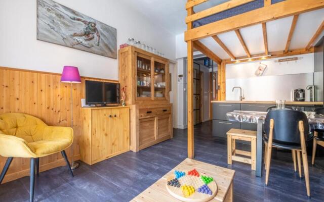 Cosy 40m With Balcony In The Heart Of Chamonix