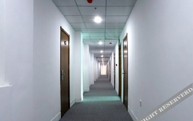 Zhongnan Business Hotel